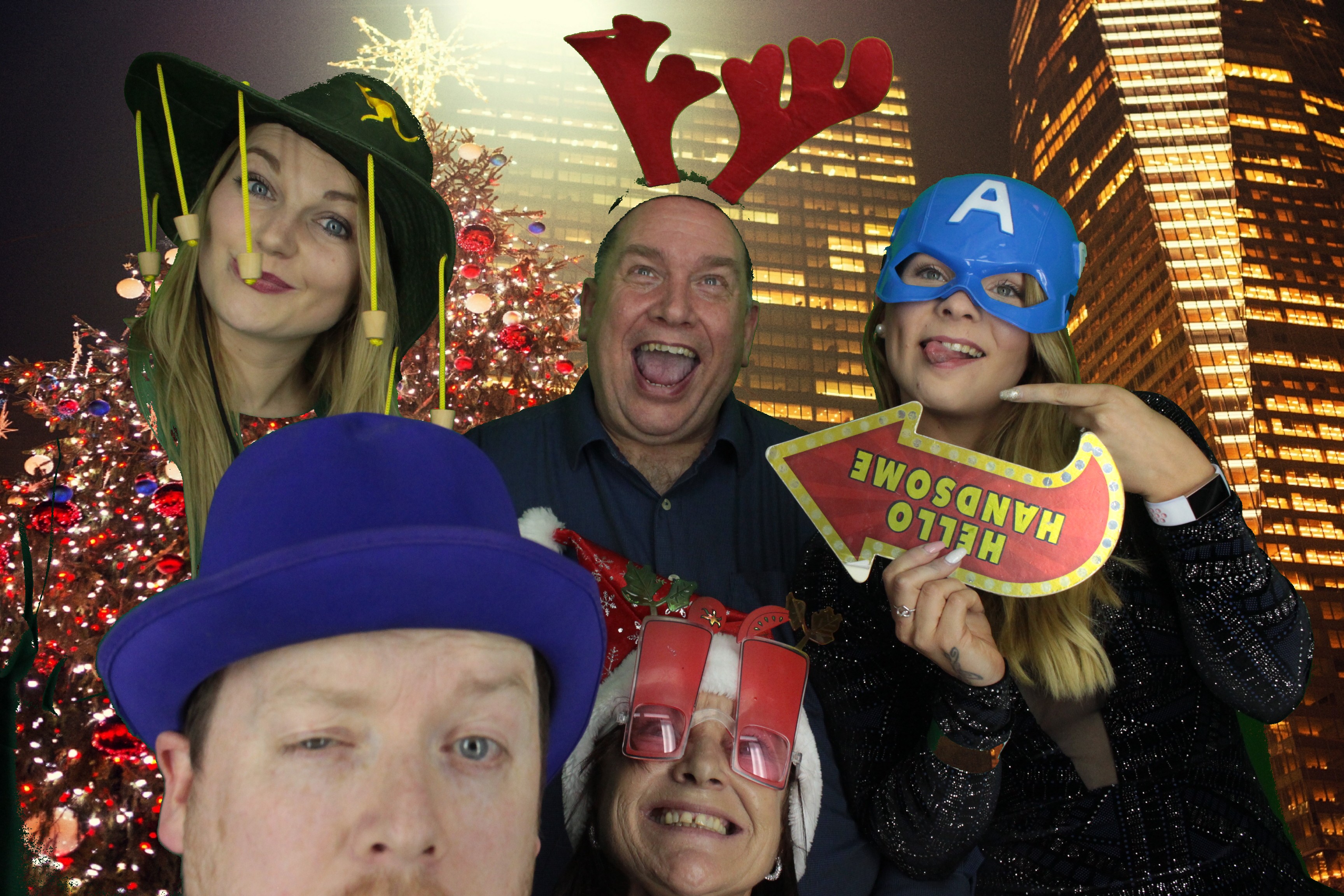 One Line Christmas Party | View more photos from the event at gallery.myphotoboothexperience.co.uk/u/MyPhotoBoothExperienceLtd/One-Line-Christmas-Party